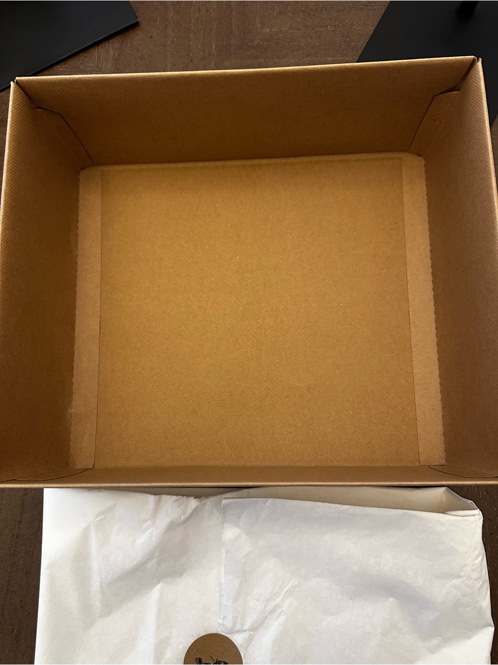 Coach Gift Box π - Picture 8 of 12